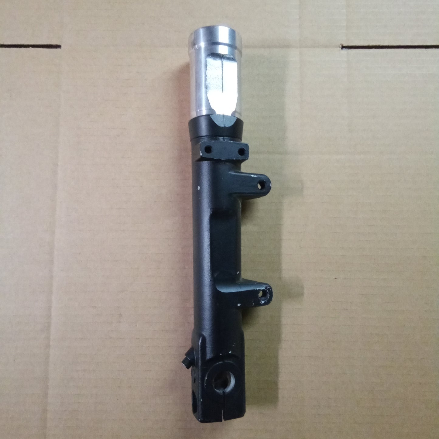 FORK LEG LH (#17522560)