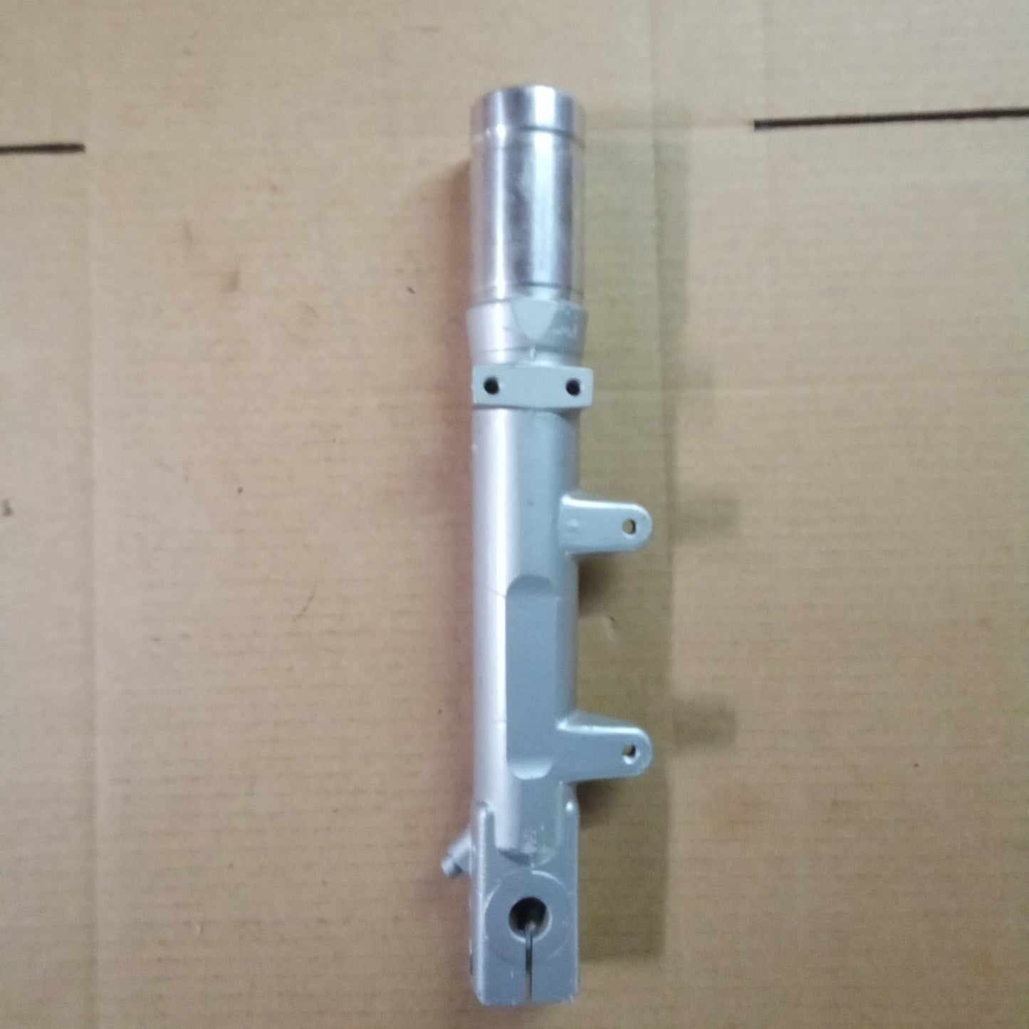 LH FORK LEG (#39522601)