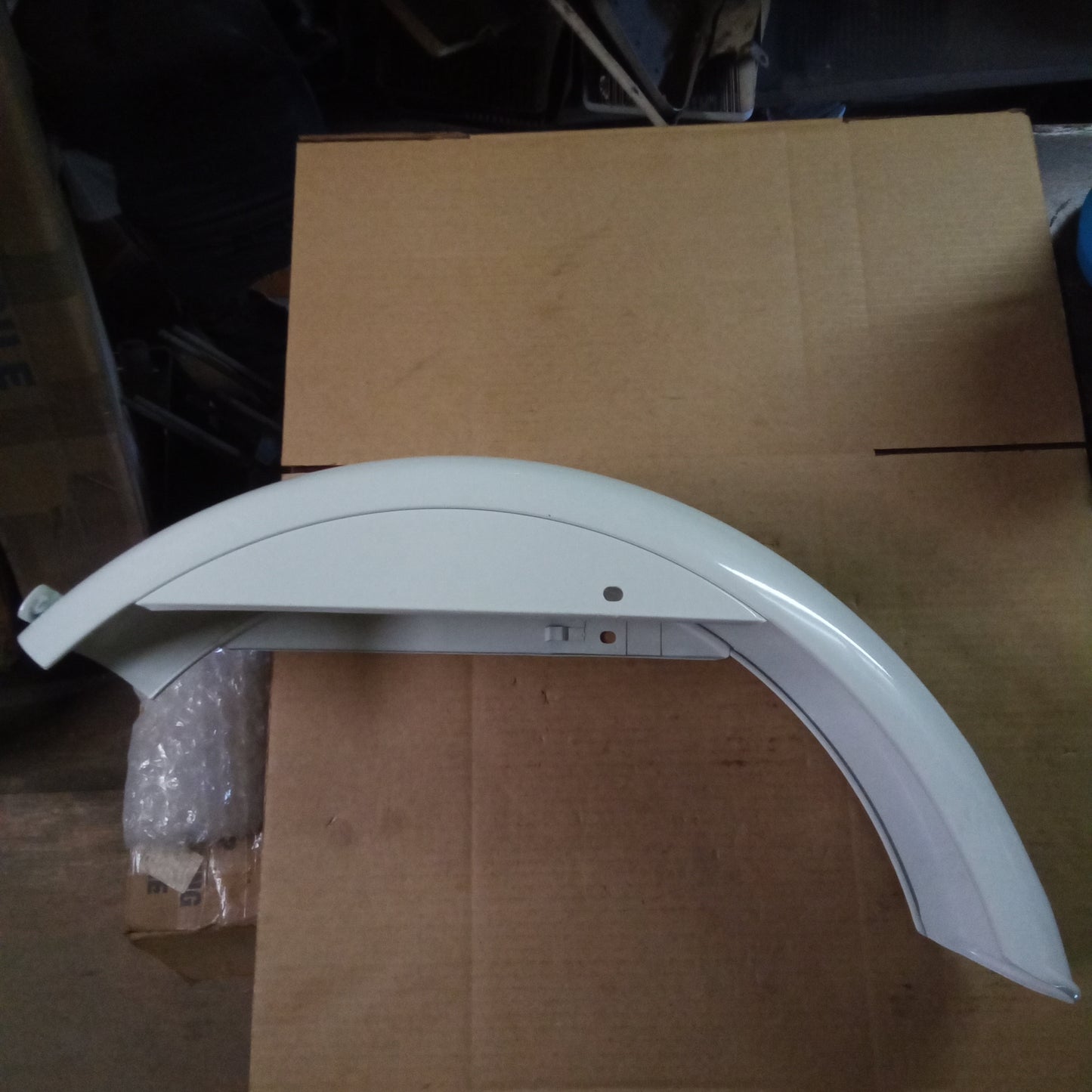 REAR FENDER (#17437064)