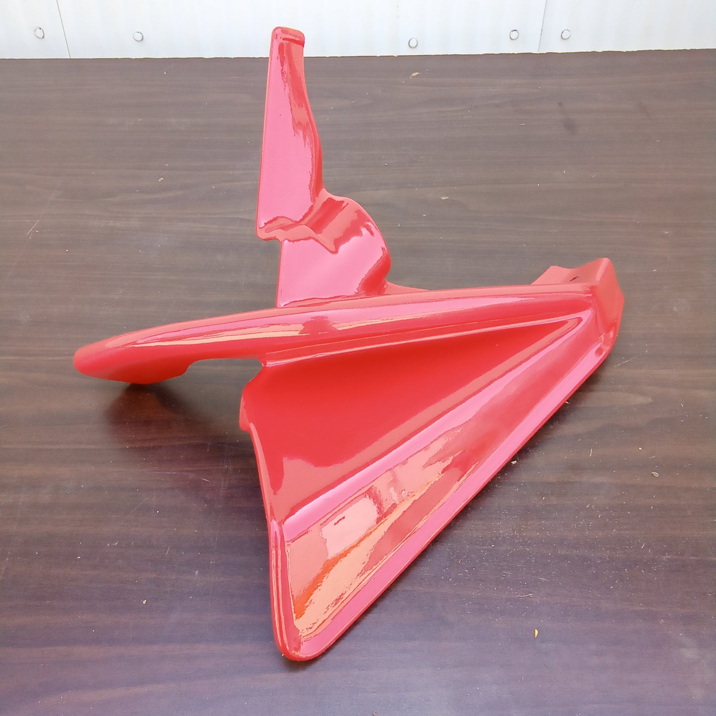 RH SPOILER-RED B (#27449321)