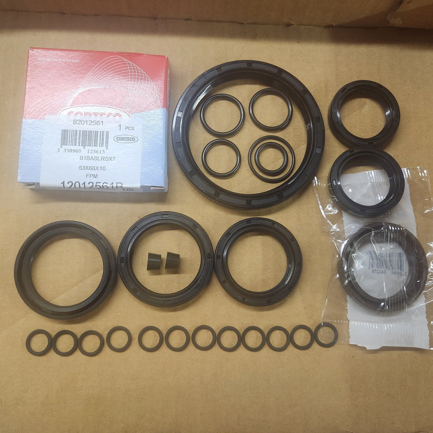 Drive train seal set for 850 Eldo , GT, Claifornia