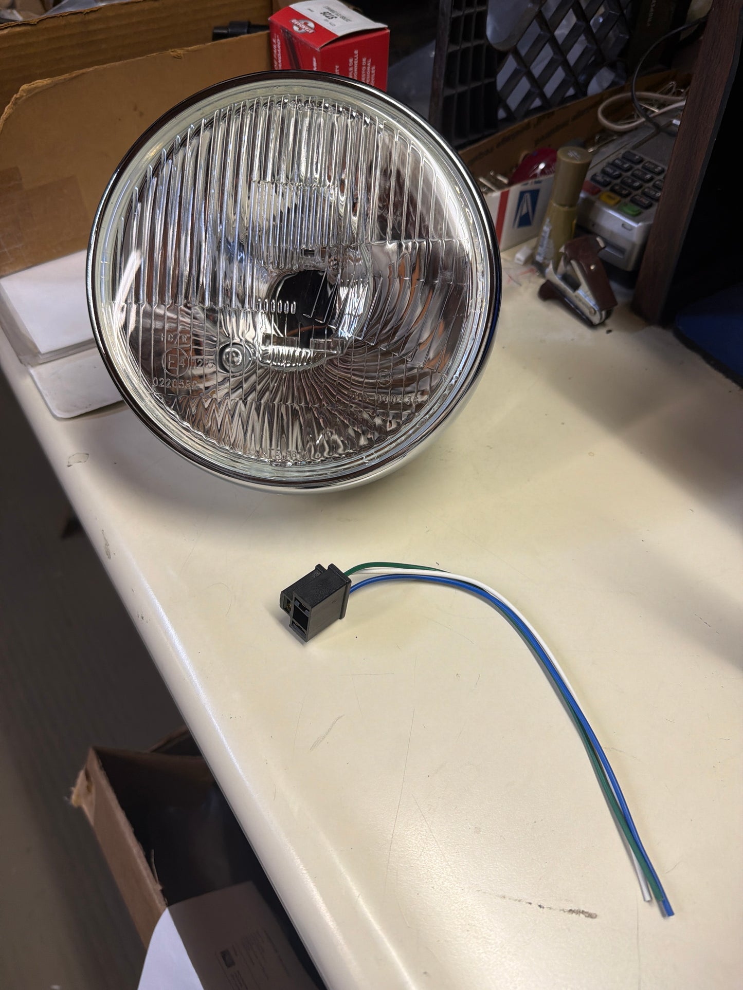 LSL Chrome Clubman Headlight (#Z730KL02)