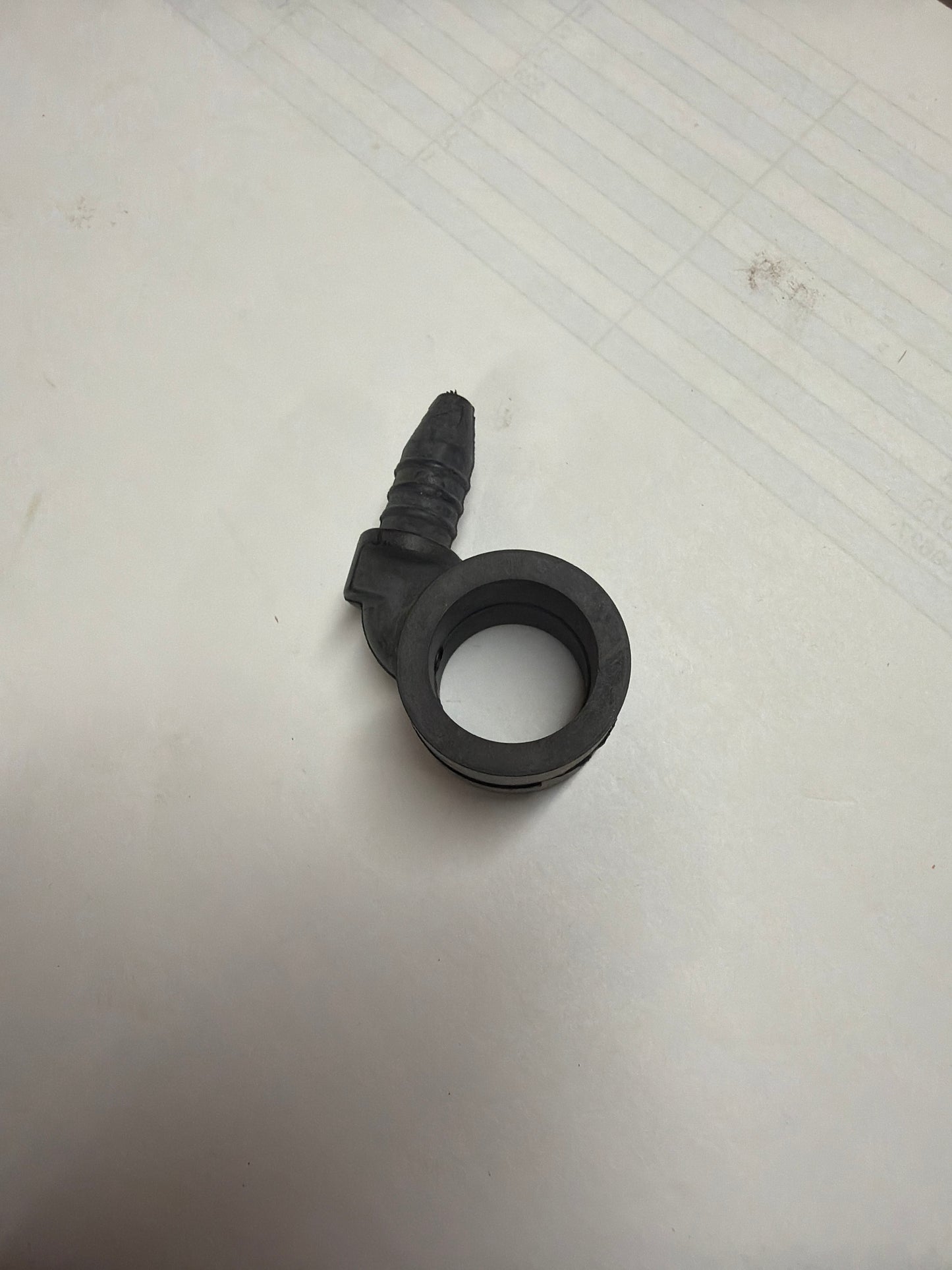 Oil flange (#2B000579)