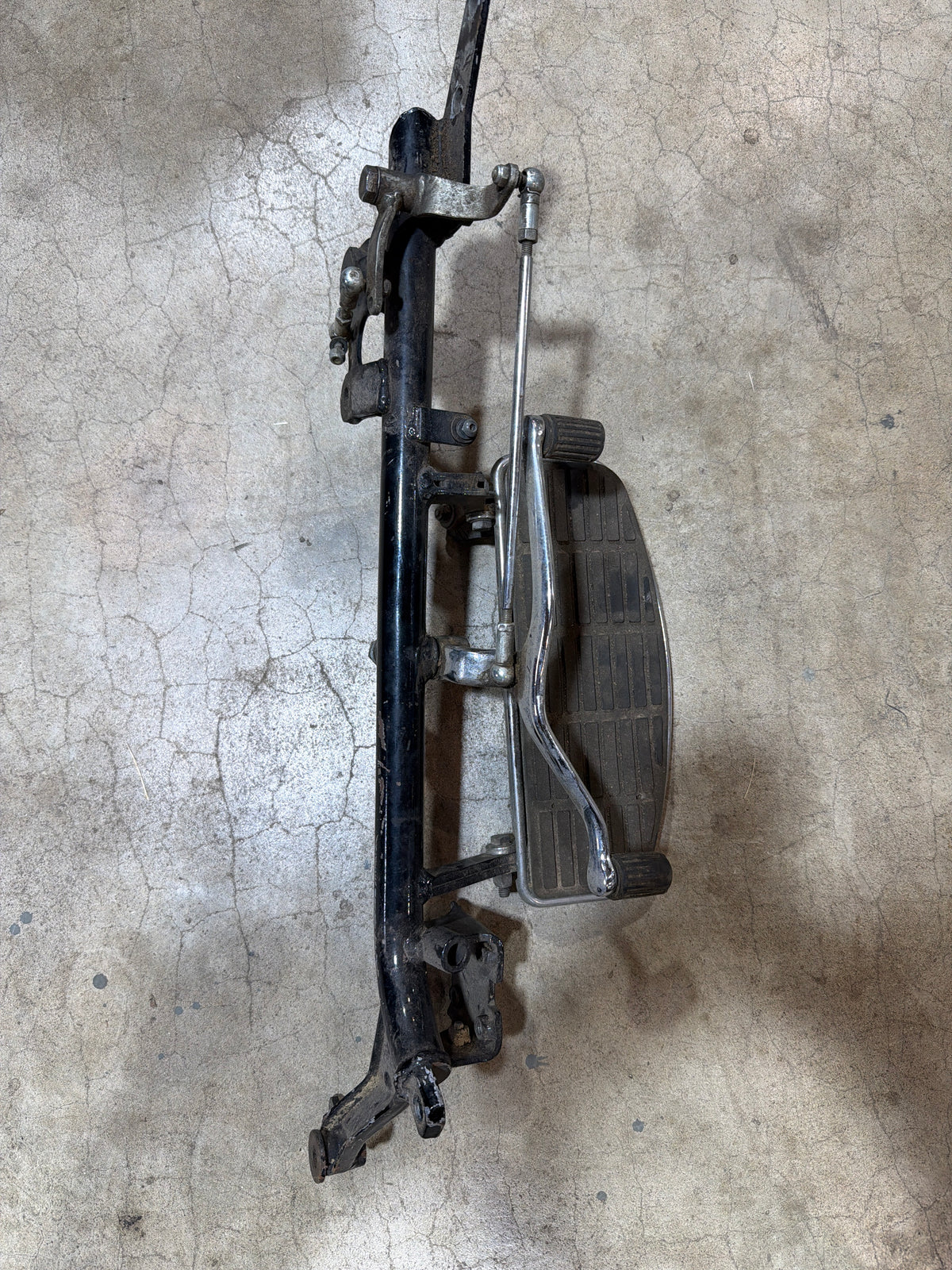 FOOTBOARD left (#29443501 assembled used)
