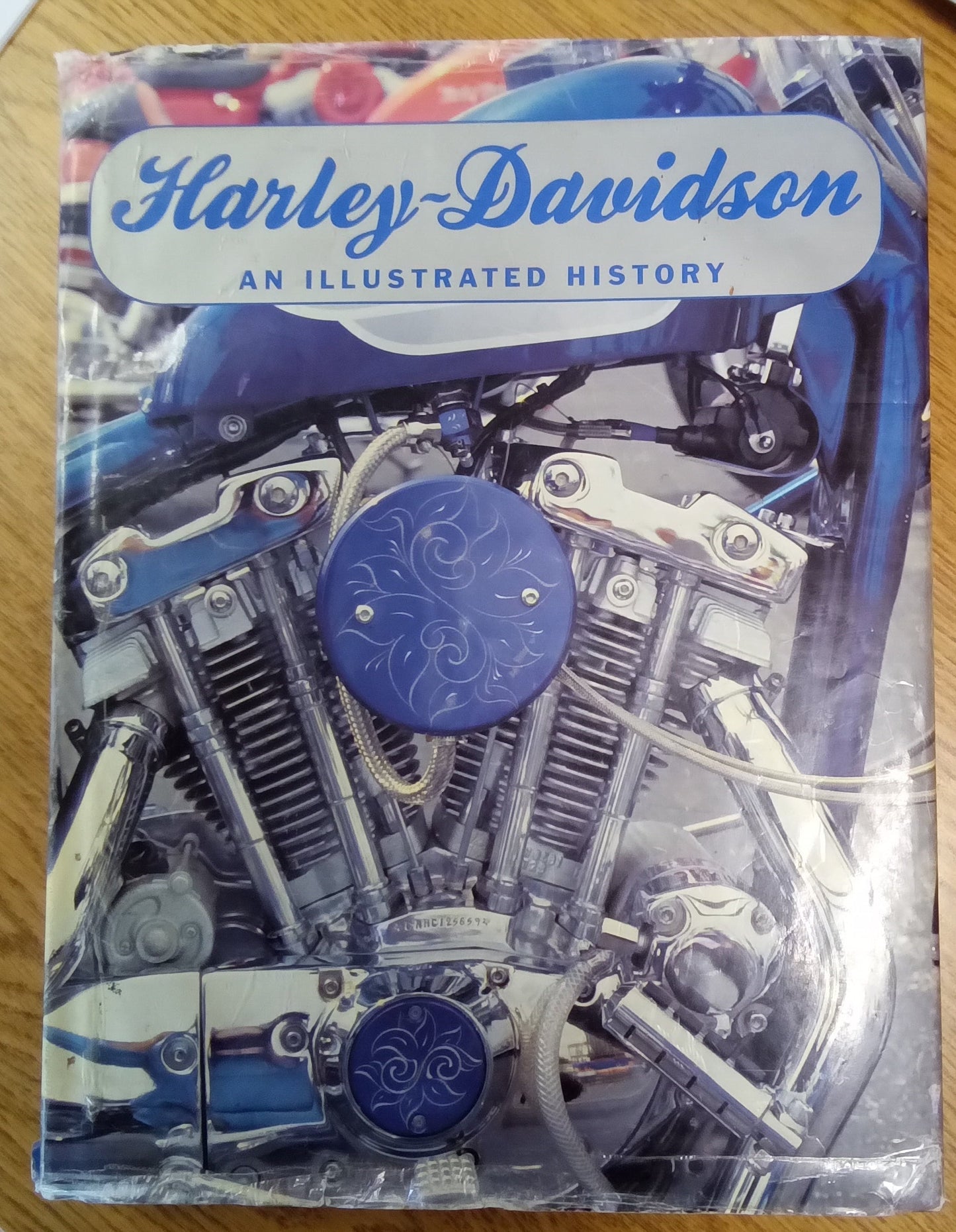 Harley-Davidson History Book (ISBN 1-56619-466-0)