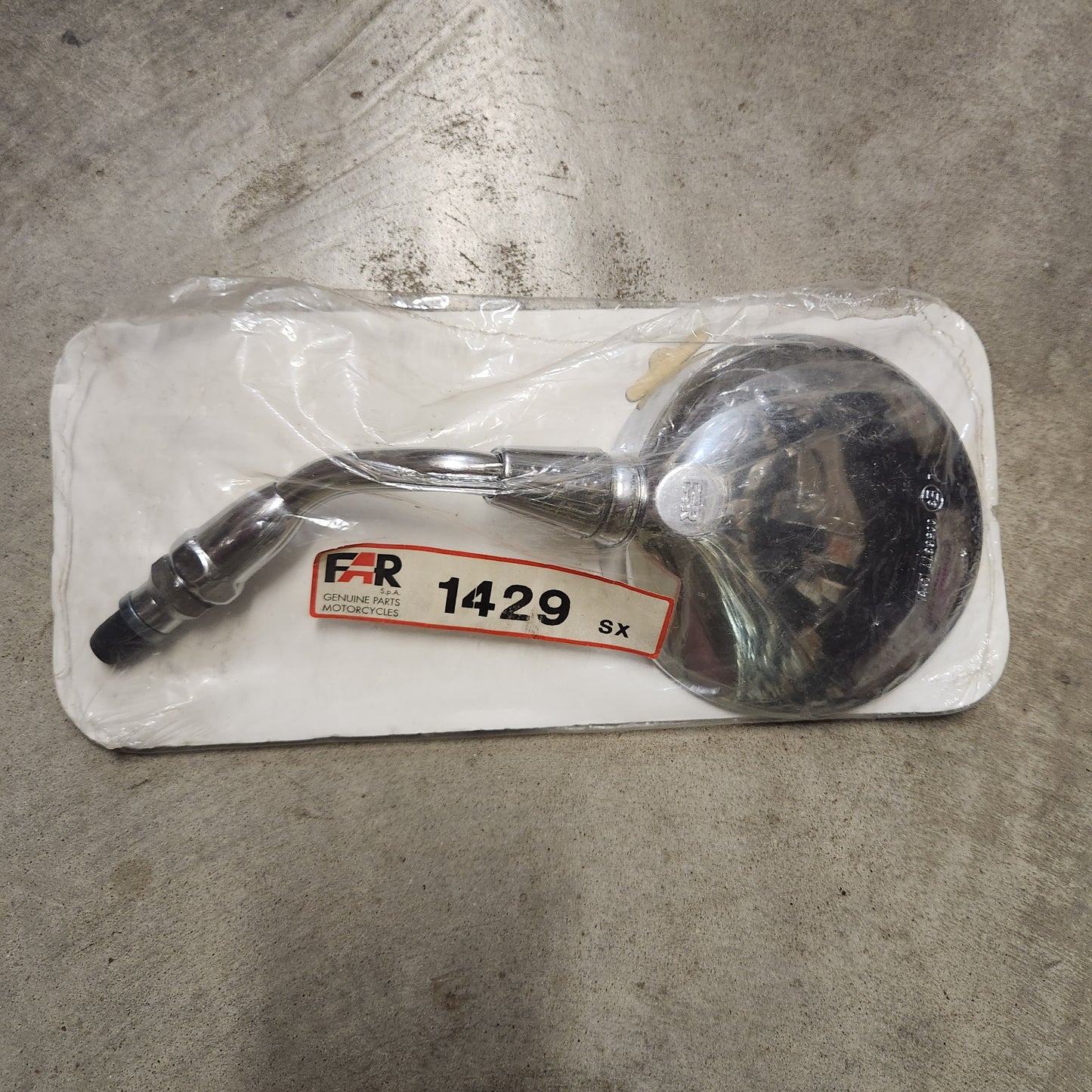 LH Rear View Mirror (#03769831)