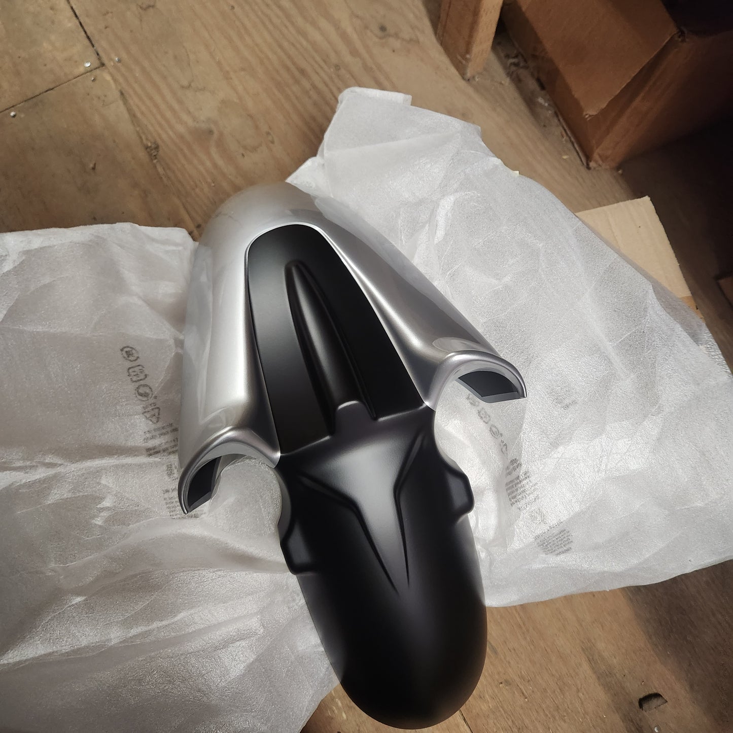 NORGE/BREVA GREY FRONT FENDER (#05434330F2)