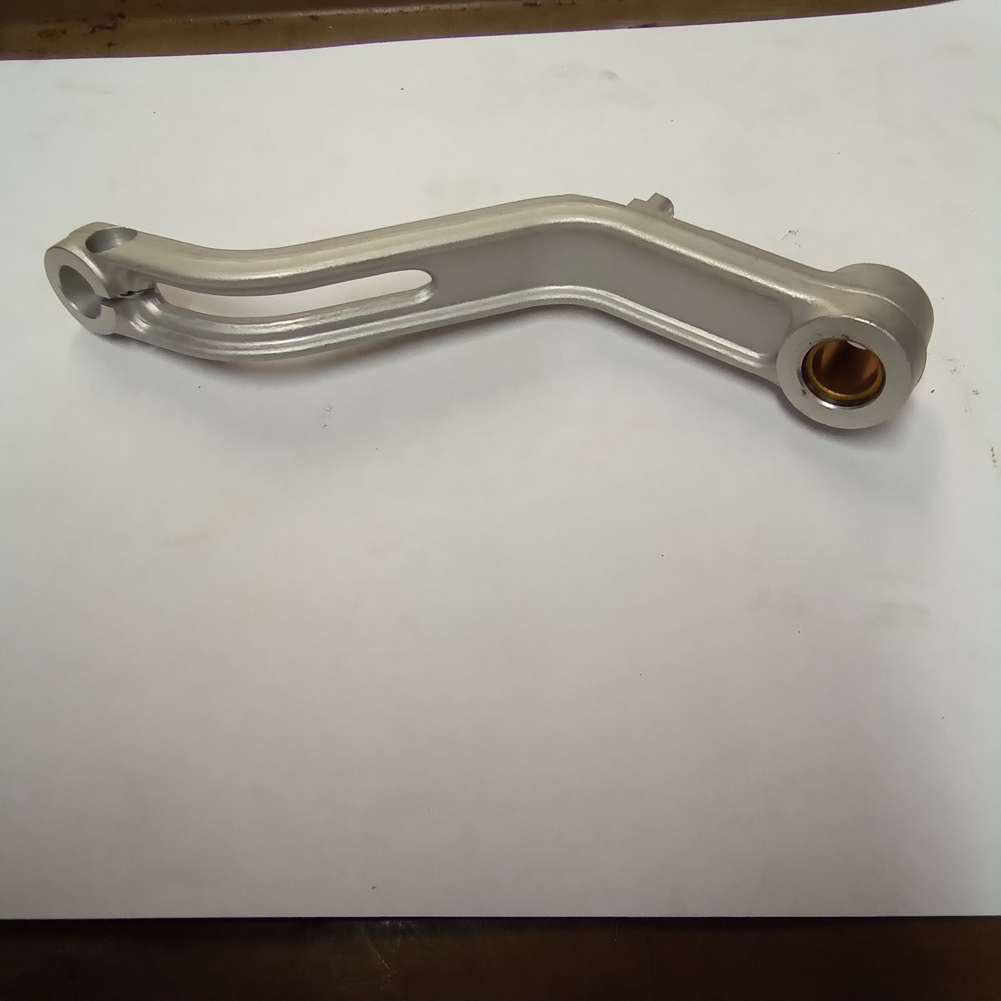 GEAR LEVER (#06250900)