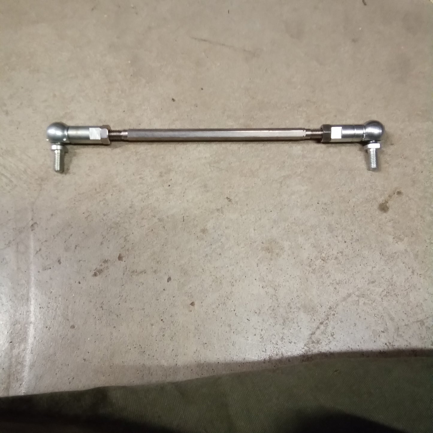 Change gear tie rod compl. (#06257800)