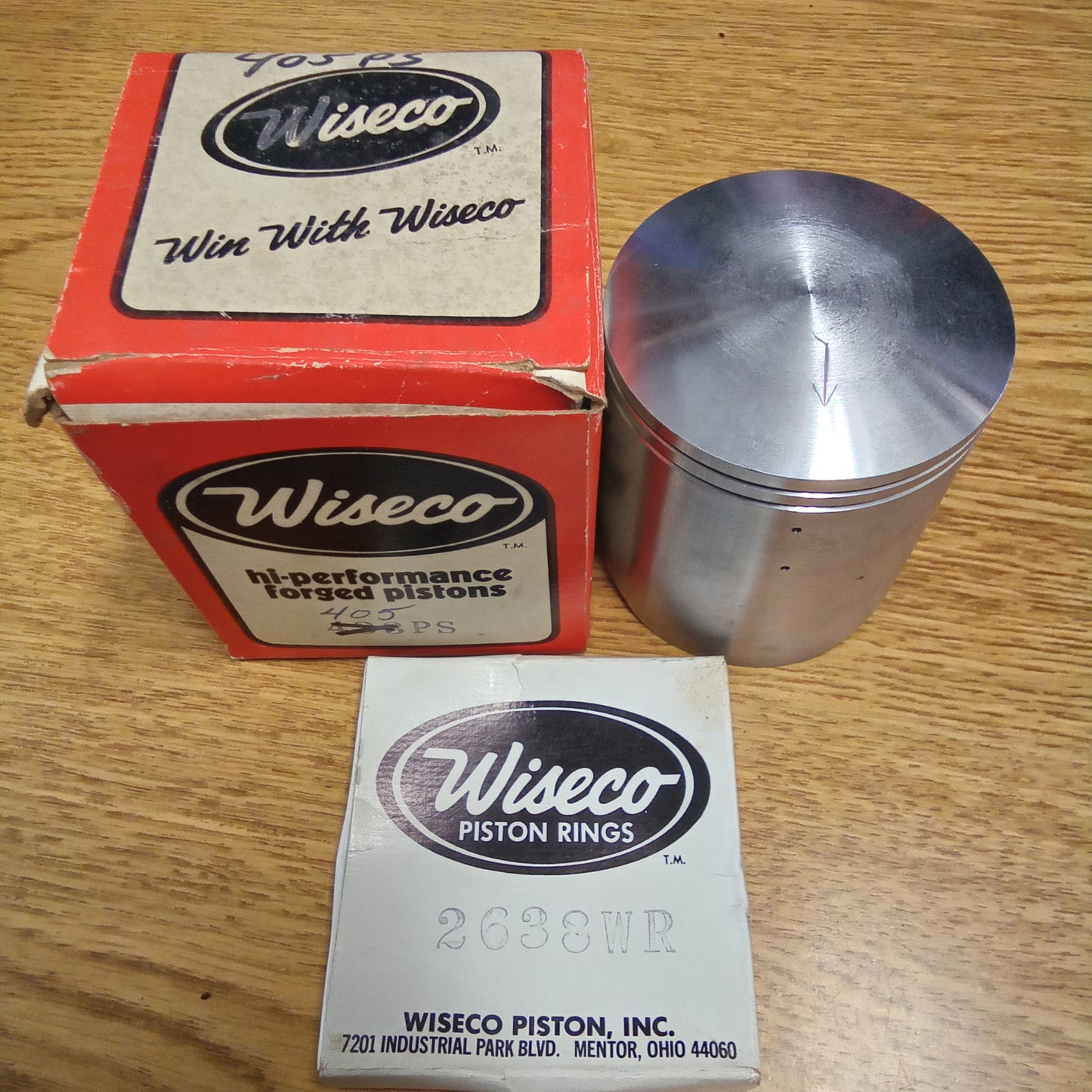 WISECO Piston 405PS Suzuki 77-81 RM250 and 77-81 PE250 Standard Bore