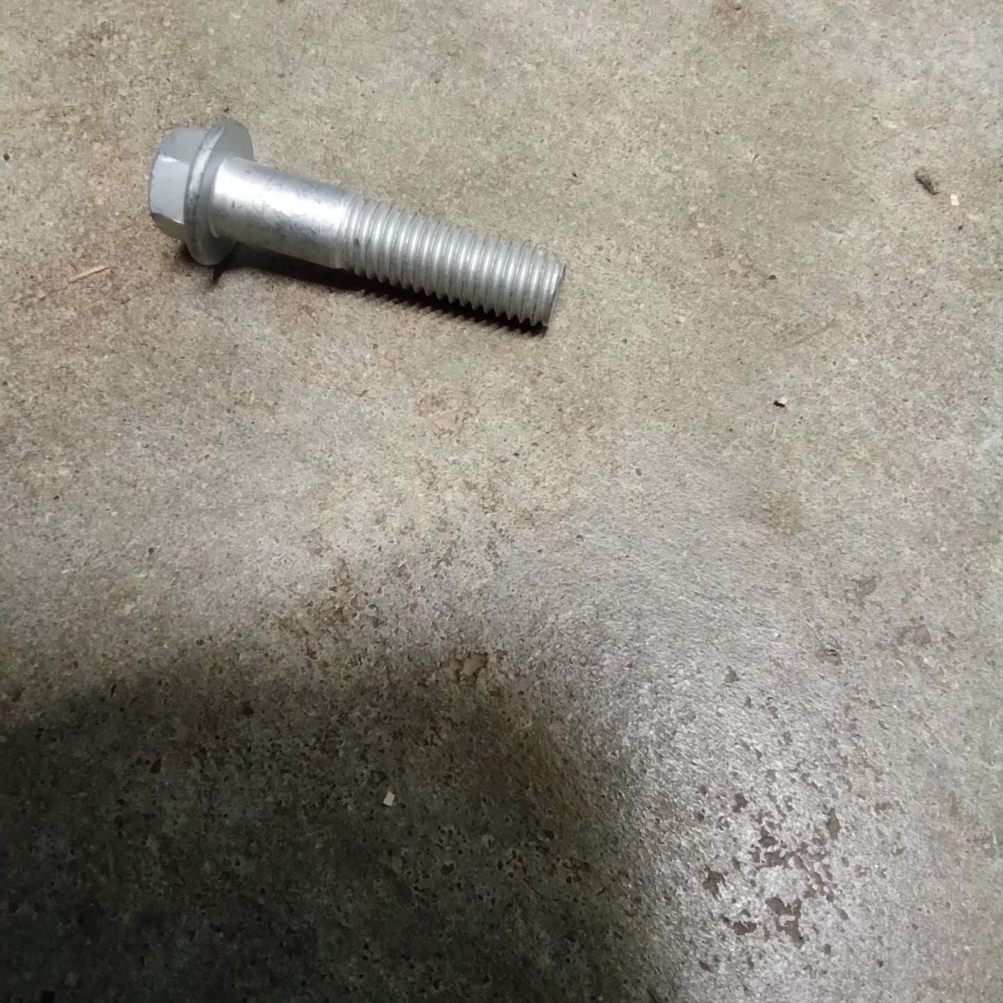 Screw w/flange (#AP8152288)