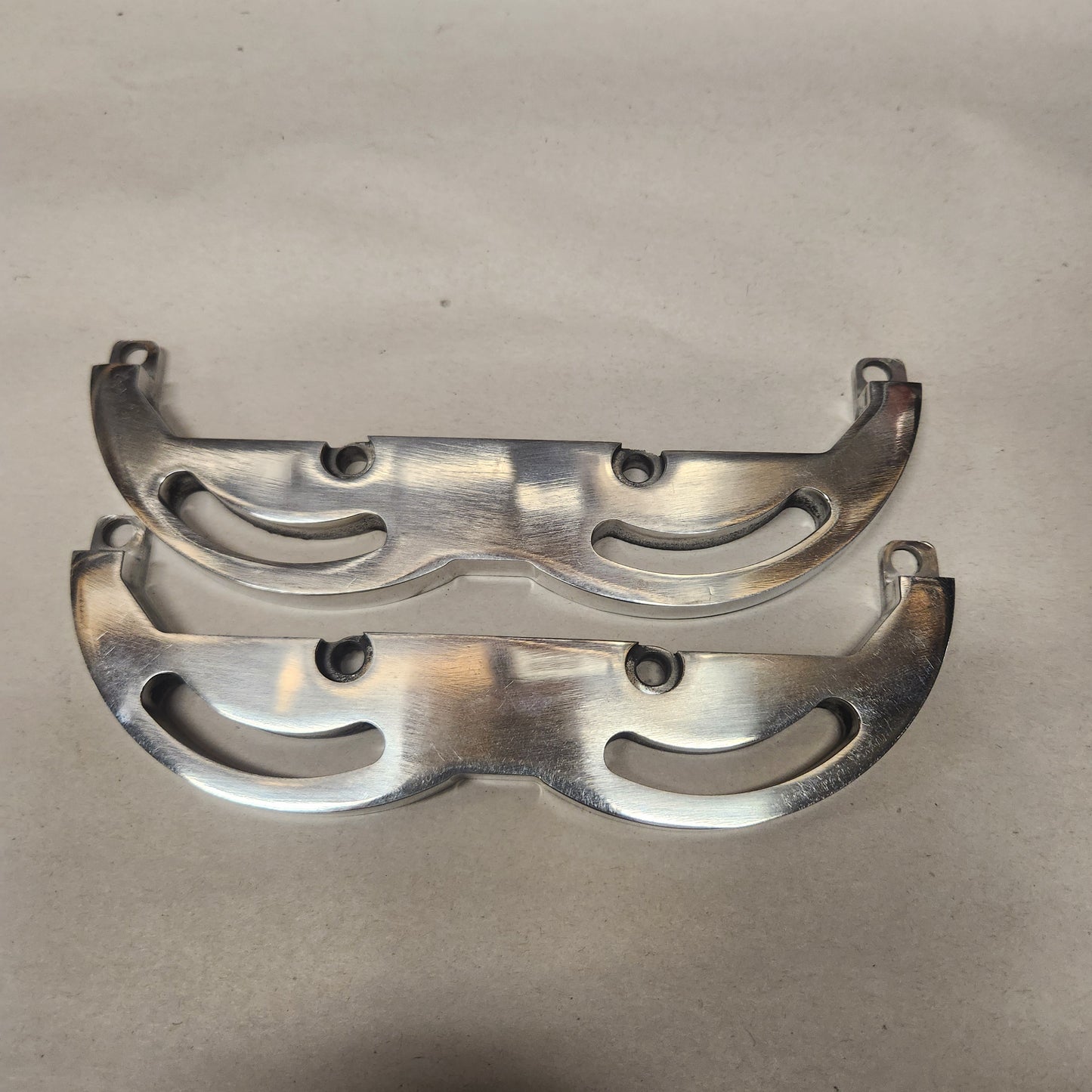 Square head fin protectors or head guards