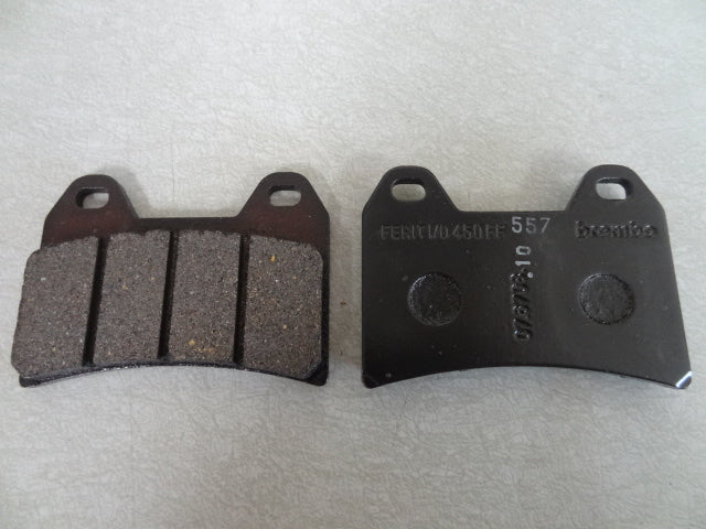 BRAKE PADS, PR (#01654630)