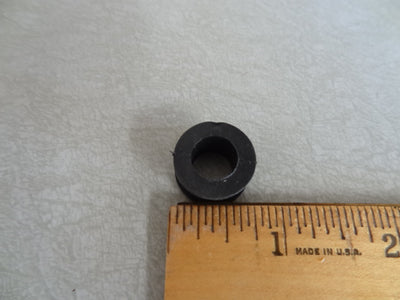 GROMMET- SILENT BLOCK (#03530546)