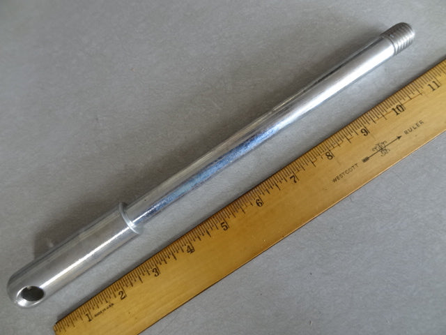 SPINDLE OR AXEL (#12633300)