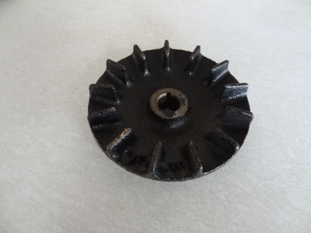 PULLEY W/FAN (#12700254)