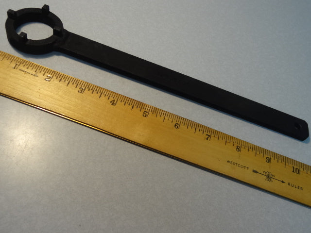 WRENCH (#12905400)
