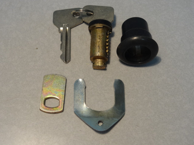 LOCK W/ KEY (#14736856)