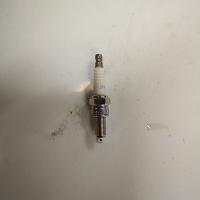 SPARK PLUG NGK CPR8EB-9 (#887481)
