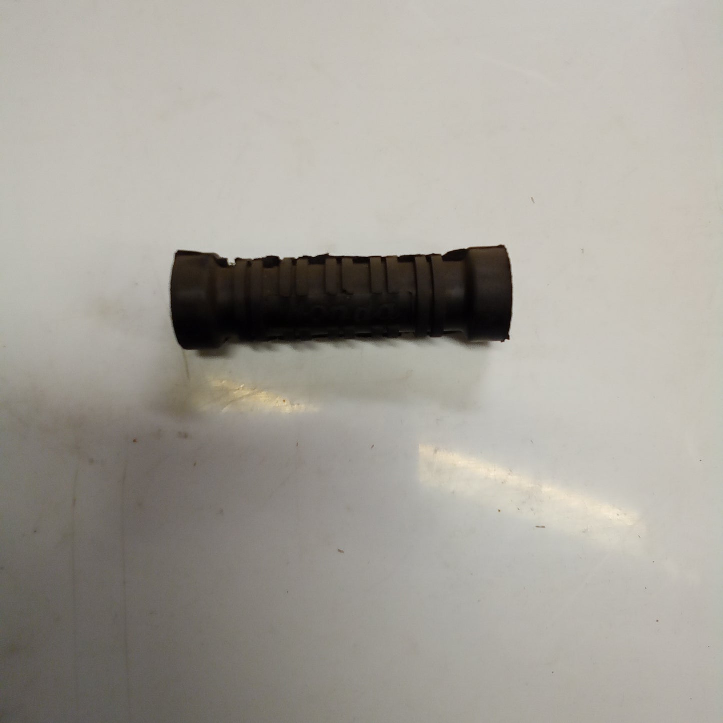 VINTAGE NOS EARLY HONDA ‘CURSIVE SCRIPT’ KICK LEVER RUBBER! (#KRH254)