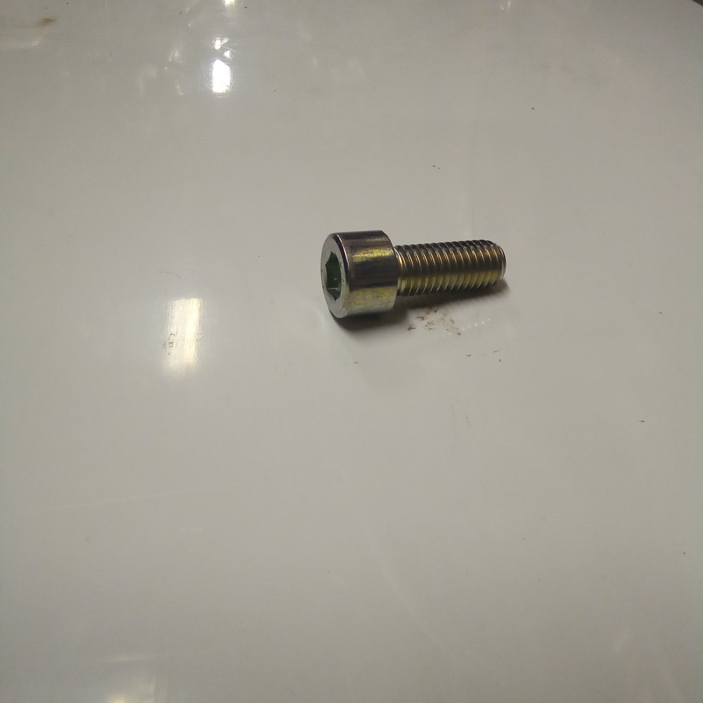 SCREW (#98622522)