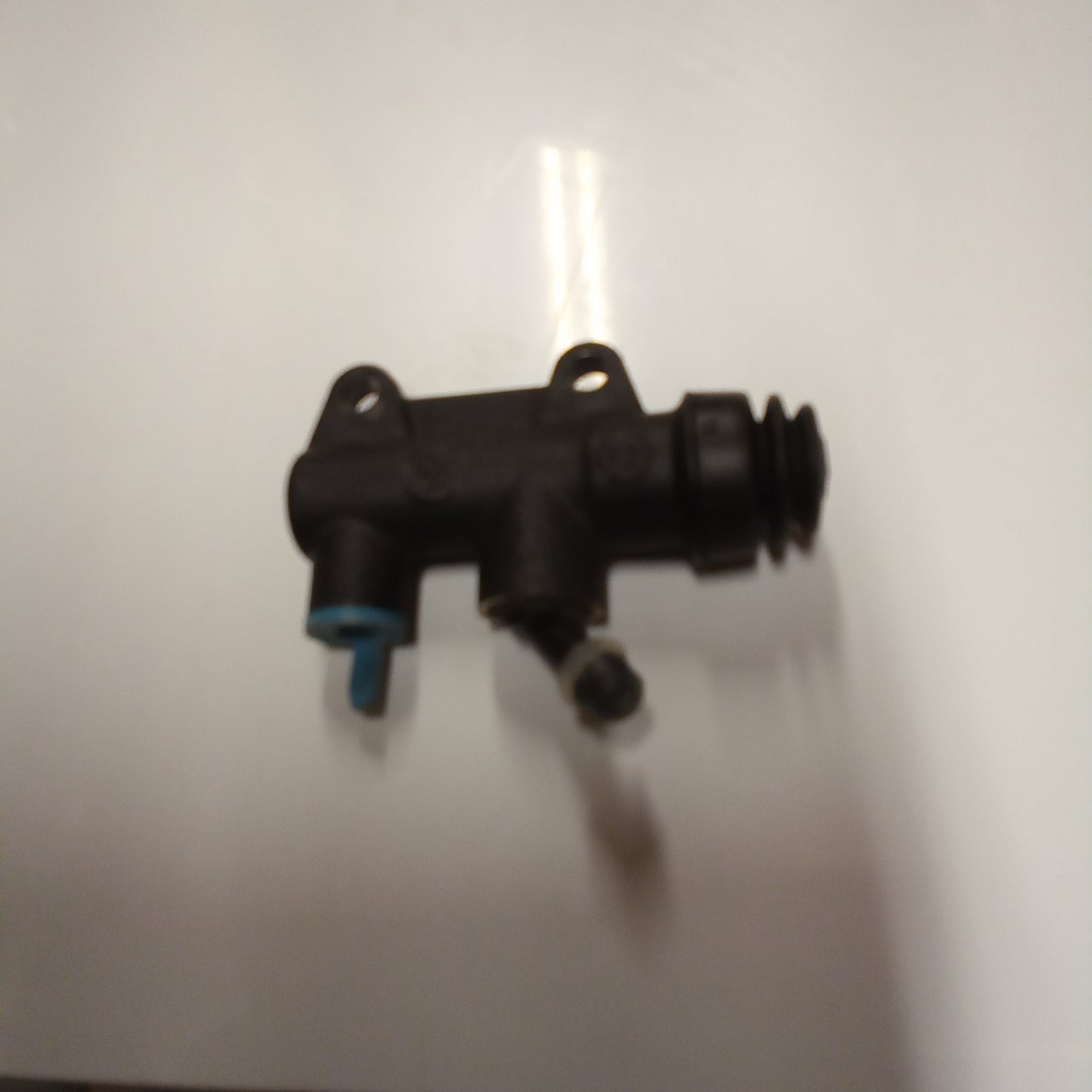 Rear master cylinder (#978434)