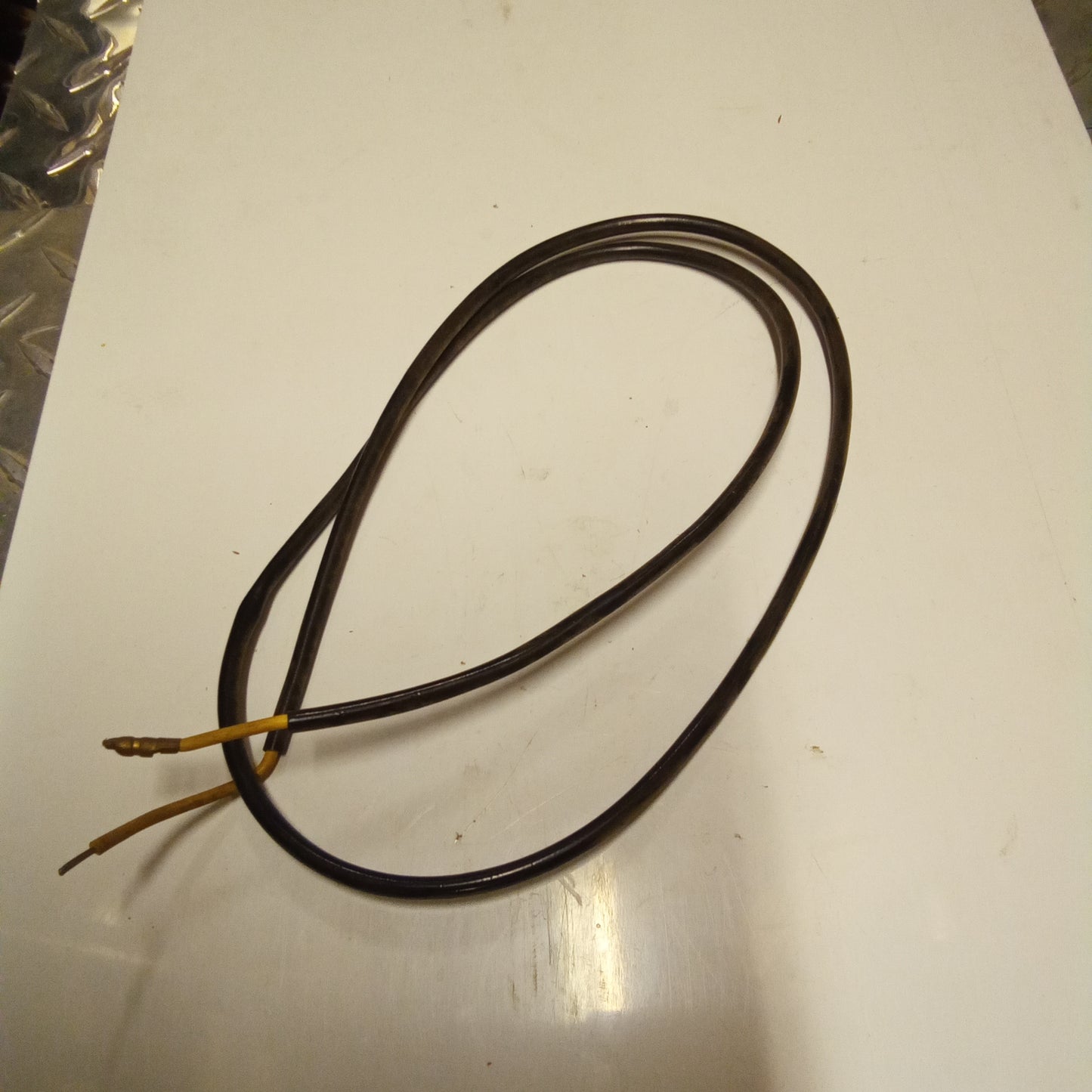 WIRE (#13749340)