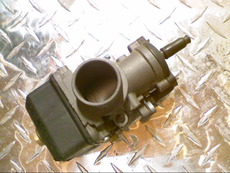 CARBURETOR LH (#27112675)