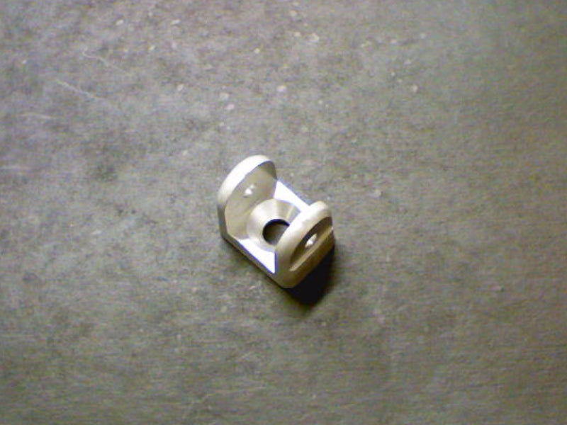FOOTREST BRACKET RH (#30442705)