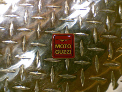 BAG EMBLEM (#30482010)