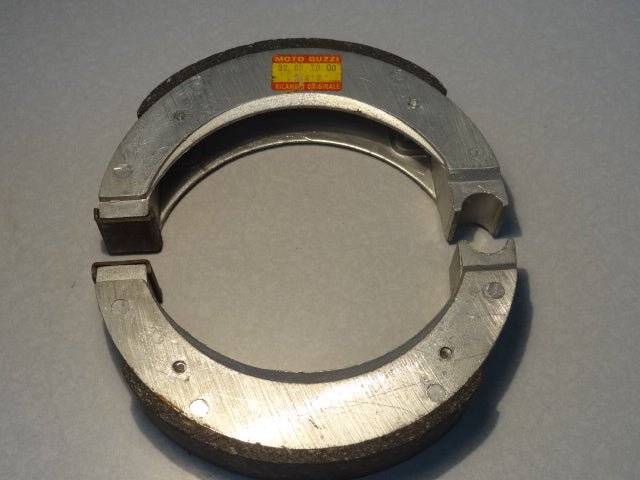 BRAKE SHOE REAR WAS 31819 (#32637000)