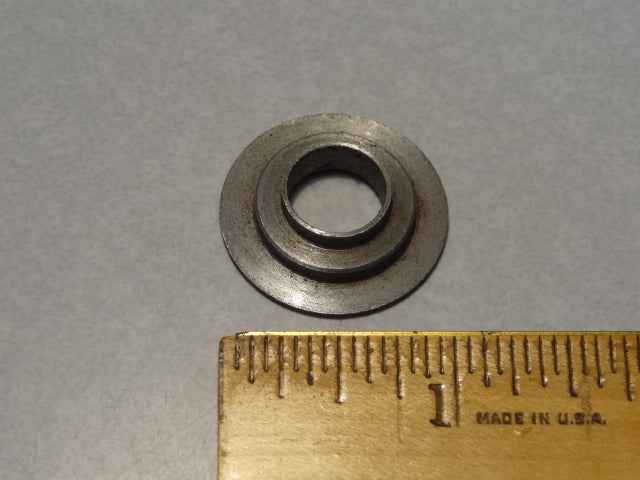 LOWER RETAINER (#61037000)