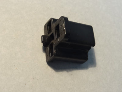 CONNECTOR (#61712600)