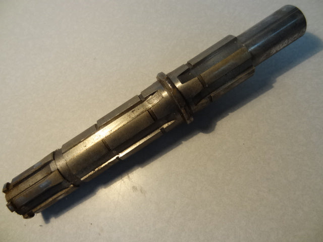 SHAFT (#63213600)