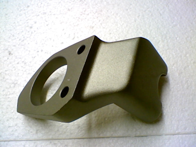 LH Lower Bar Mount (#883423)