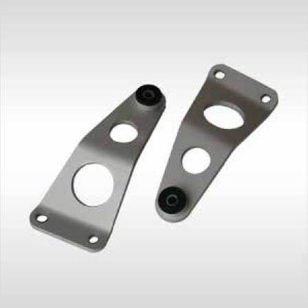 RACER STYLE BRACKET KIT FOR EXHAUST (#886997)