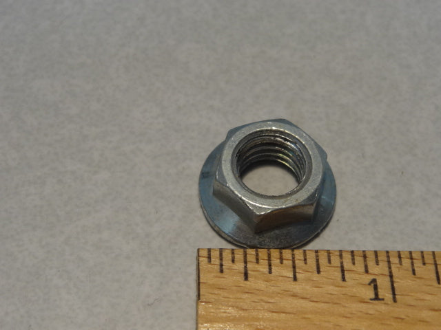 NUT (#92660010)