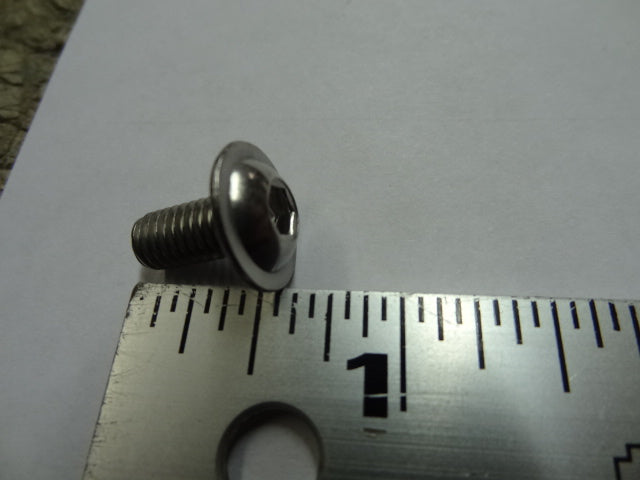 Screw (#98210612)