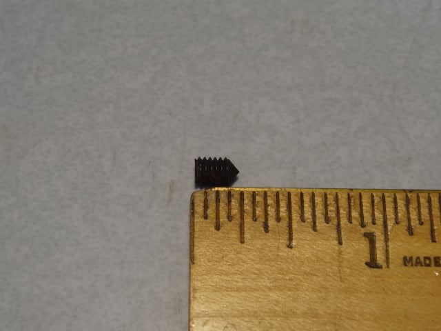 SET SCREW (#98460106)