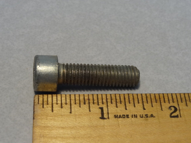 SCREW (#98620430)