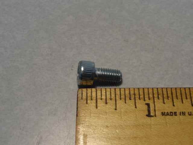 SCREW (#98622210)