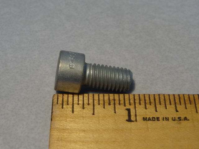 SCREW (#98622416)