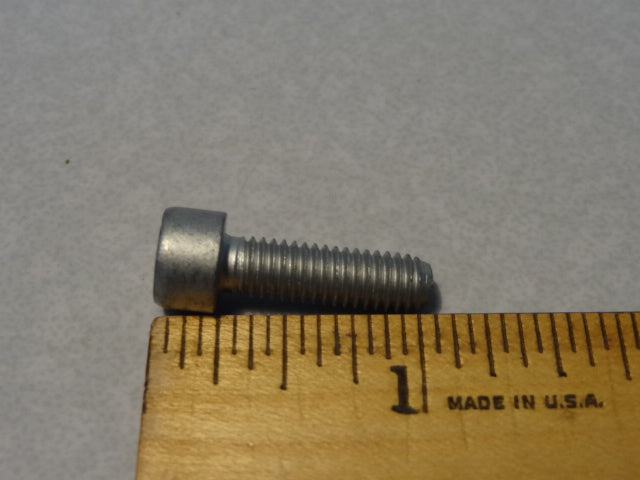 Screw (#98682320)