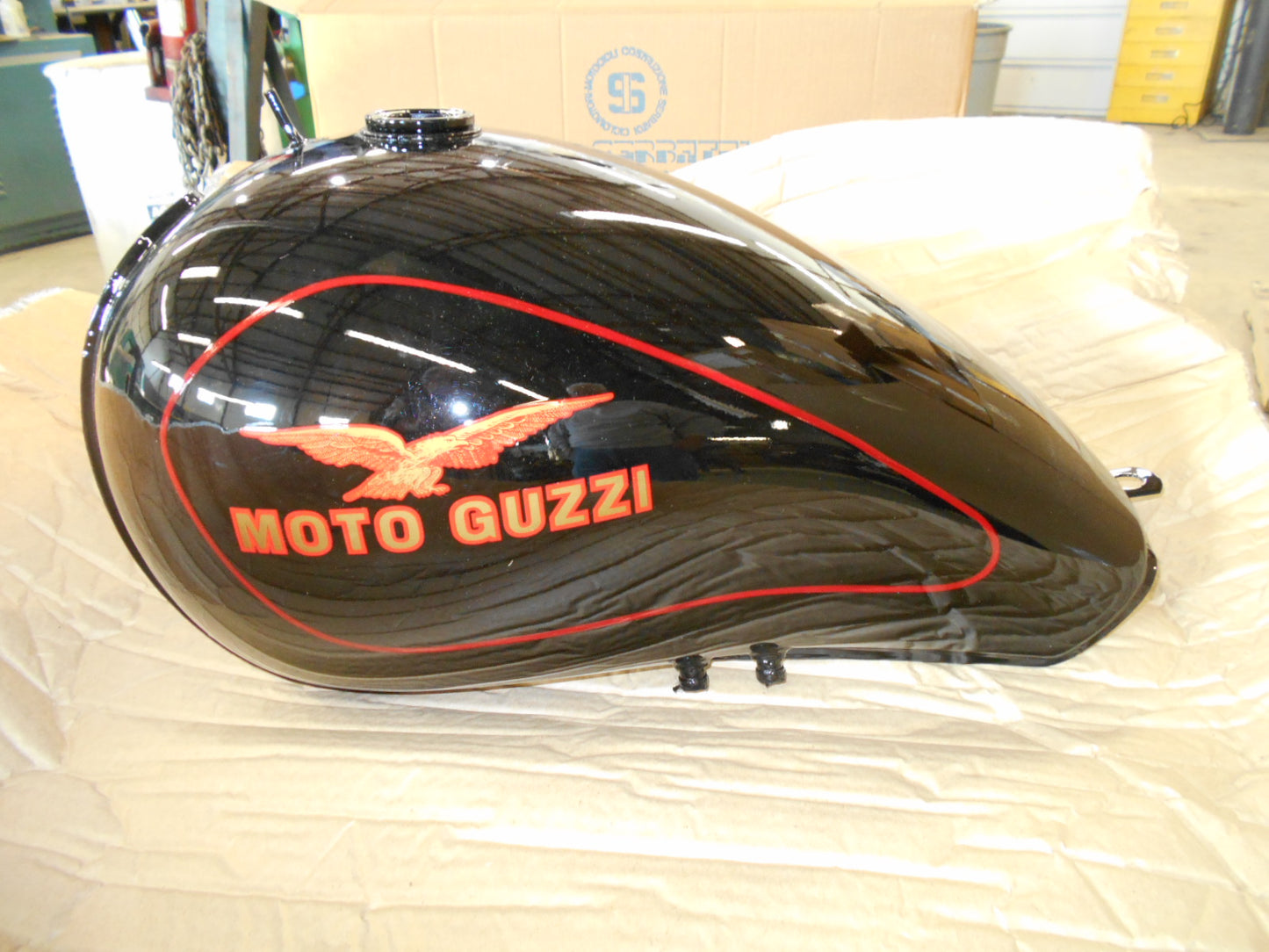 FUEL-TANK BLACK C (#30100271)