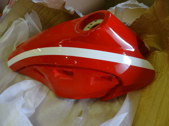 FUEL-TANK RED Centauro (#02100230)