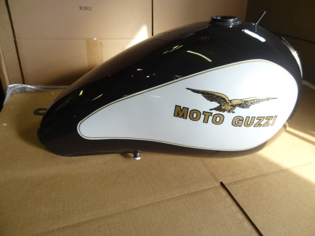FUEL-TANK BLK/SI C (#30100279)