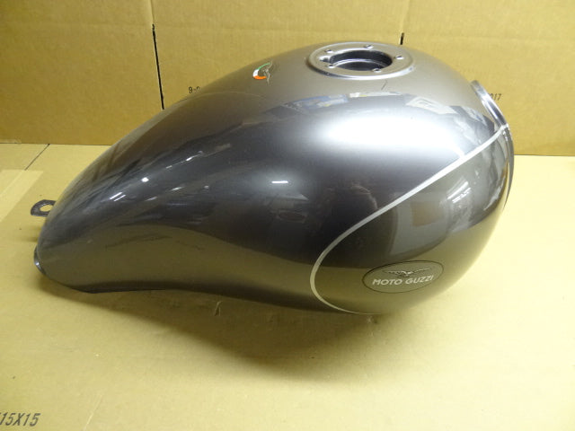 FUEL TANK (#89000514) TITANIUM/GREY