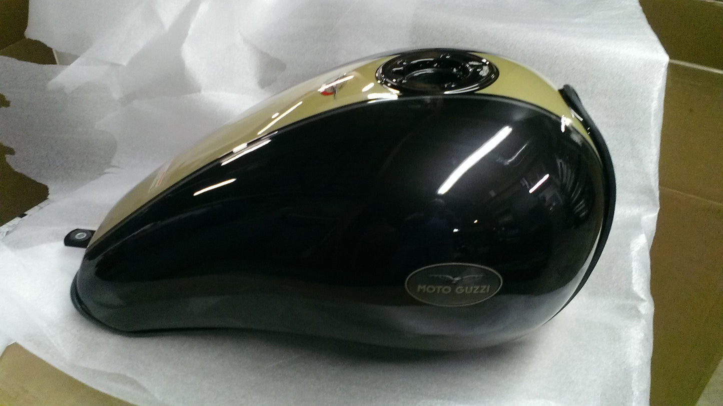 FUEL TANK, BLACK (#89000516)