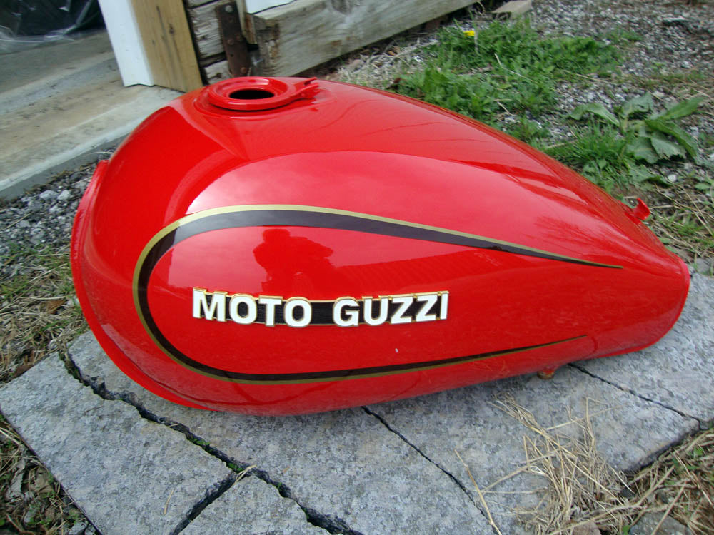 FUEL-TANK RED 23100281 (#23100281)