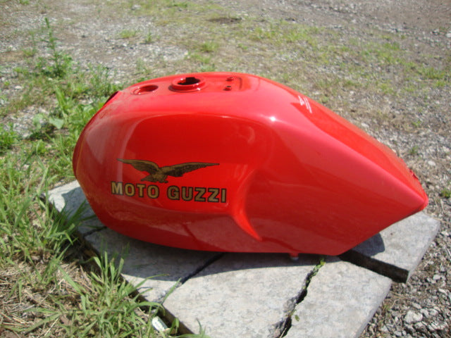 V65 Lario Fuel Tank (#27100221)